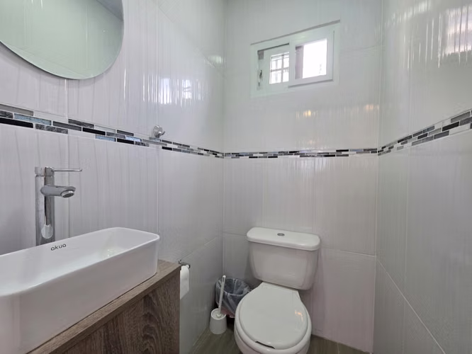 APARTAMENTO EN ALQUILER ANEXO A UNA CASA EN BETANIA (GS)