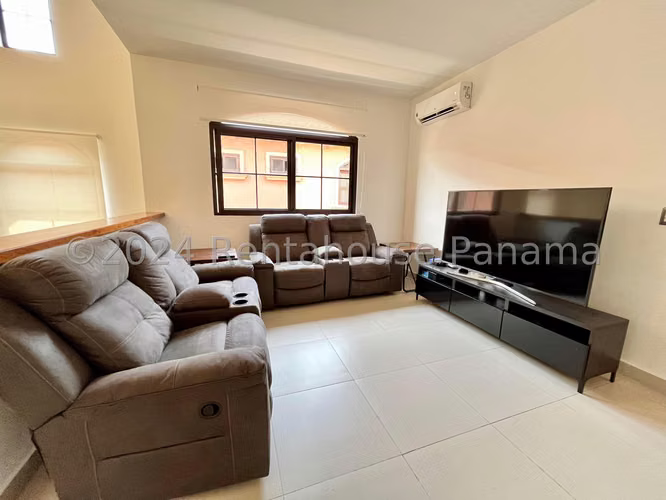 VENTA DE CASA COSTA SUR GM