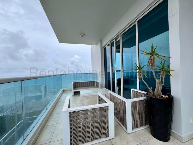 VENTA DE APARTAMENTO COSTA DEL ESTE GM
