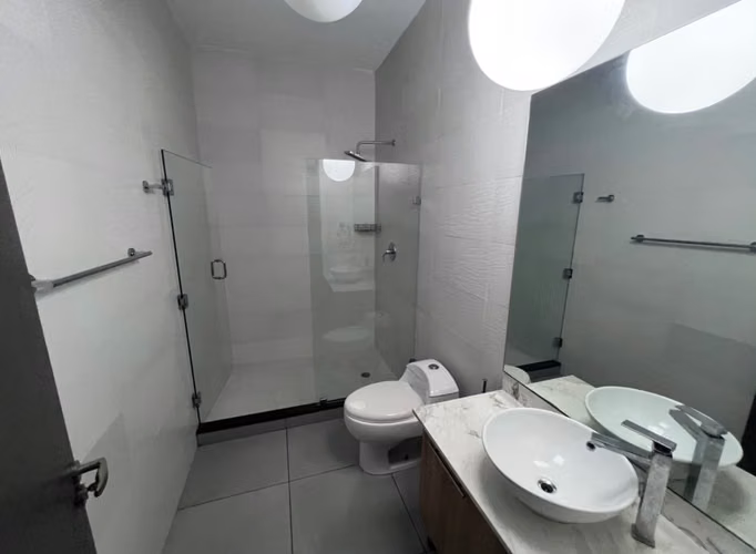 Hermoso Apartamento en Avenida Balboa! PH Element Vista Al Mar!