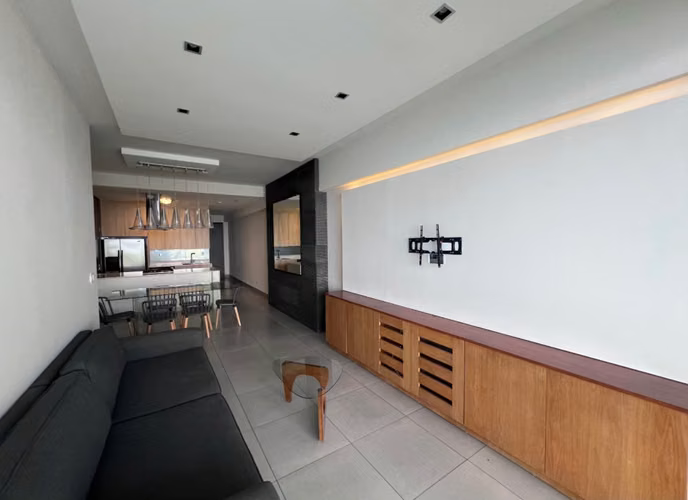 Hermoso Apartamento en Avenida Balboa! PH Element Vista Al Mar!
