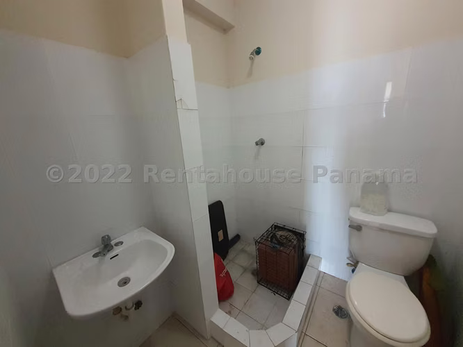 Se Vende Apartamento en Punta Pacifica VLU26-8780