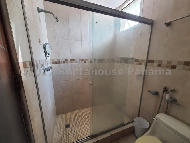 Se Vende Apartamento en Punta Pacifica VLU26-8780