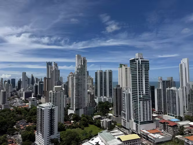 Vendo apartamento en Via España -Signature Point