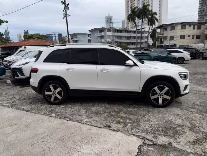 Mercedes Benz Glb 200