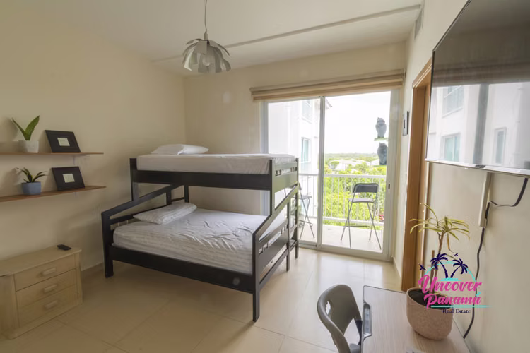 Apartamento con Vista al Mar y a las Montañas en Bijao Beach Club & Residences