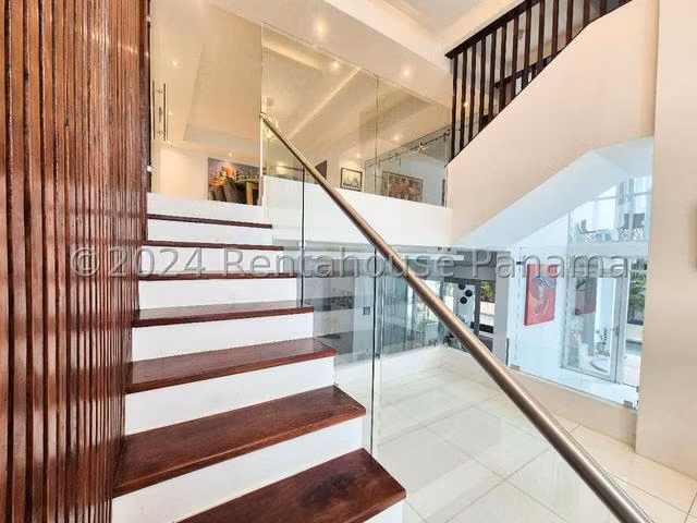 Alquilo casa en Altos del Golf LF26-2045 Solo Cliente Directo