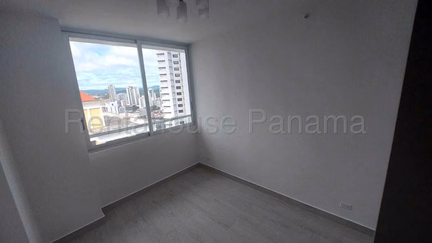 ALQUILER DE APARTAMENTO EN URBANA OBARRIO HQ