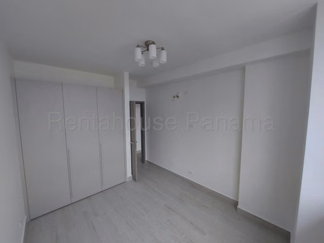 ALQUILER DE APARTAMENTO EN URBANA OBARRIO HQ