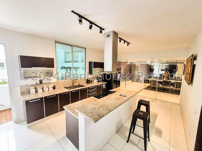 ALQUILER DE CASA EN MINIMAL HOUSES ALTOS DEL GOLF HQ