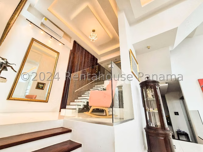 ALQUILER DE CASA EN MINIMAL HOUSES ALTOS DEL GOLF HQ