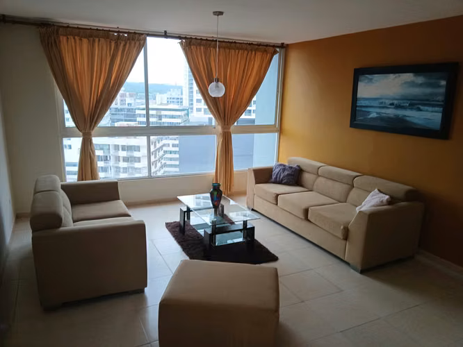 PH Aurora Tower - Apartamento Alquiler Amoblado El Cangrejo Calle Eric del Valle