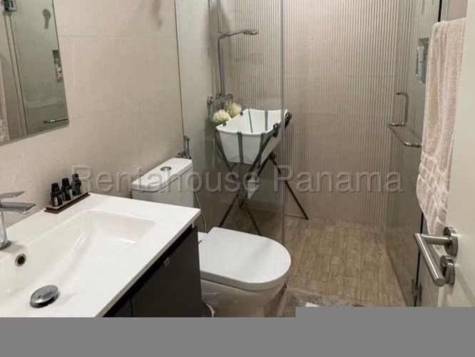 Se Vende Apartamento en Hato Pintado MDV26-8804