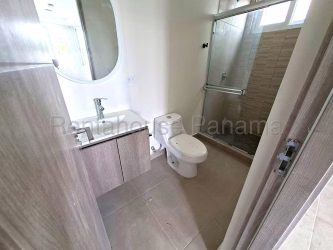 Se Vende Apartamento en Panama Norte MDV26-8797