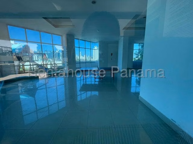 Venta de Apartamento en San Francisco Ph Kolosal Tower CCO