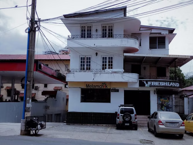 Venta de Edificio en Bellavista Casa Blanca CCO