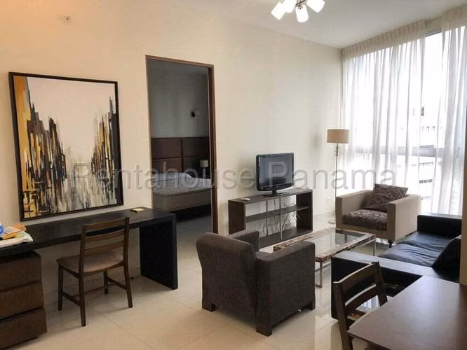 Apartment for rent in Obarrio OF26-8815