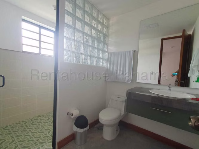 Casa Amoblada en Alquiler en Llano Grande Cocle, CIG265814