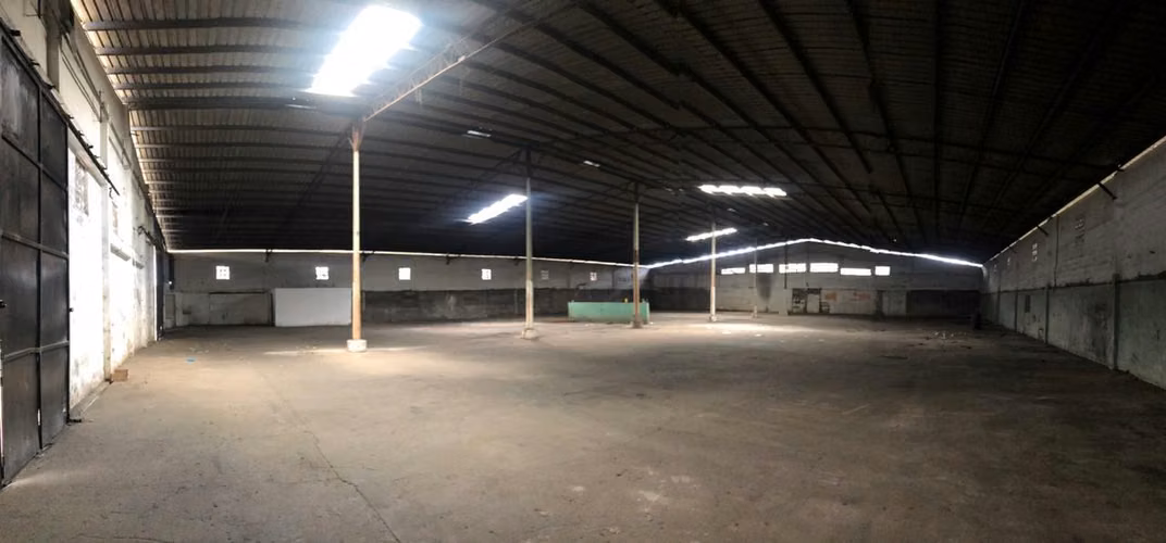 25-3000RGG Galera 2040m2. ÚNICA en VENTA Calidonia / Curundu.