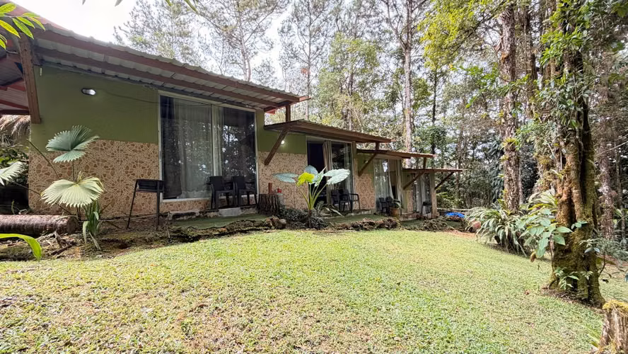 Venta de Casa en El Nido, Cerro Azul.