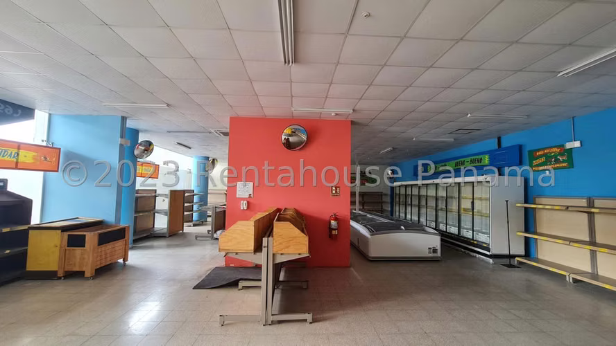 Local Comercial en Venta en 12 de Octubre  JG