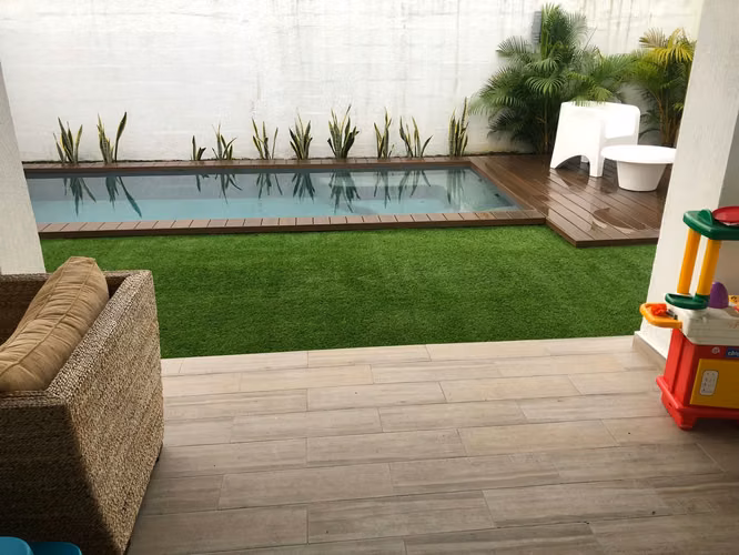 SE VENDE CASA EN QUINTAS DE VERSALLES