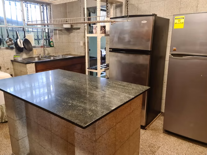 VENDO CASA EN HATO PINTADO CON PISCINA/NEGOCIABLE (DB)