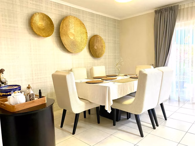 SE VENDE CASA EN QUINTAS DE VERSALLES - Imagen 7