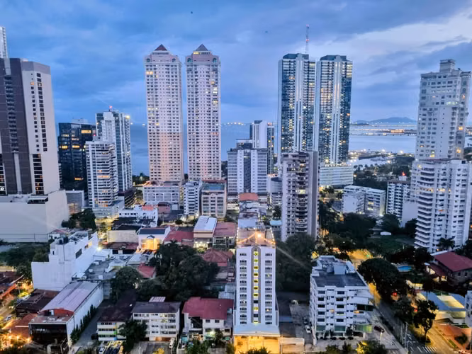 APARTAMENTO EN VENTA EN EL CORAZON FINANCIERO