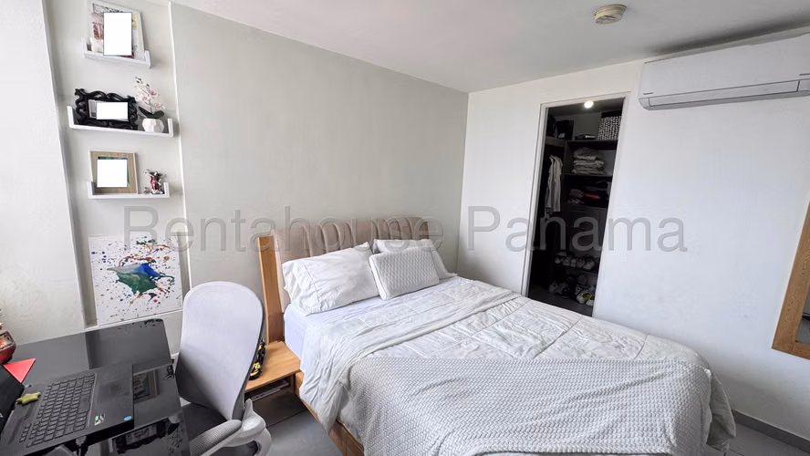 Se Vende Apartamento en Ricardo J Alfaro LA26-5915