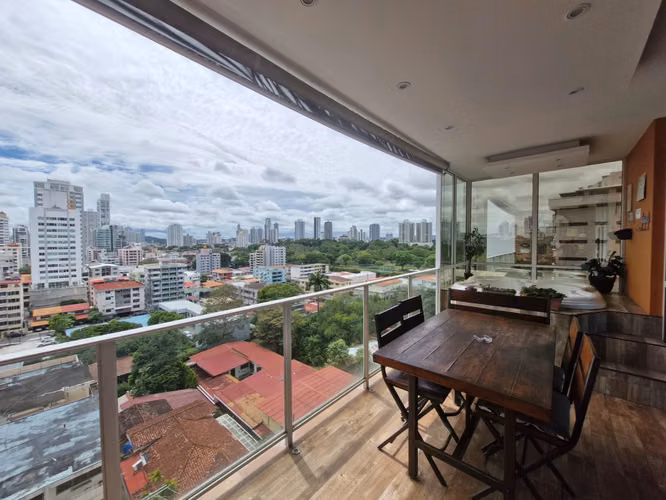 APARTMENT FOR RENT IN SAN FRANCISCO, FURNISHED, 2 BEDROOMS, WITH BALCONY.