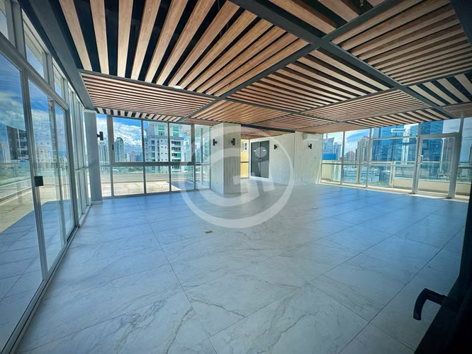 Venta Apartamento The One – Reposeido Bancario