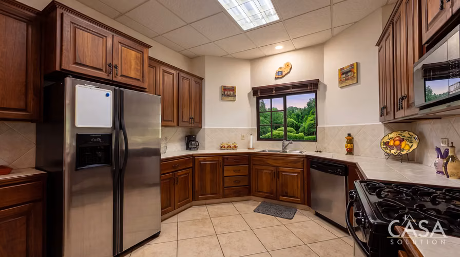 Apartamento Amueblado Amplio en Planta Baja en Valle Escondido Boquete - Imagen 7