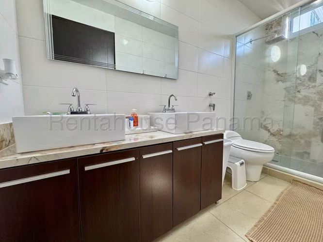 VENTA DE APARTAMENTO COSTA DEL ESTE GM