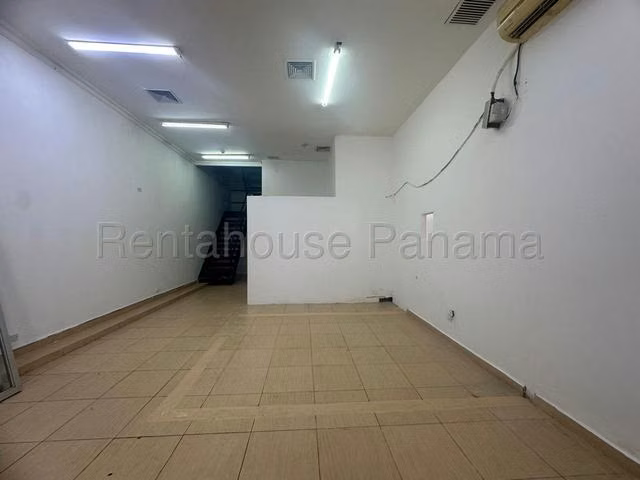 Se alquila local comercial en vía España - Imagen 9