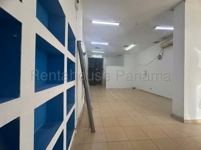 Se alquila local comercial en vía España - Imagen 3