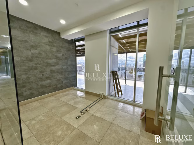 ALQUILER DE OFICINA EN PH PANAMA DESIGN CENTER, OBARRIO (10)