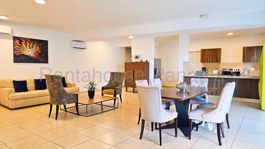 Apartamento Amoblado en Venta en Oasis on the Bay Punta Pacifica CIG268812