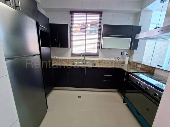 Casa en Alquiler en La Alameda Betania CIG268838