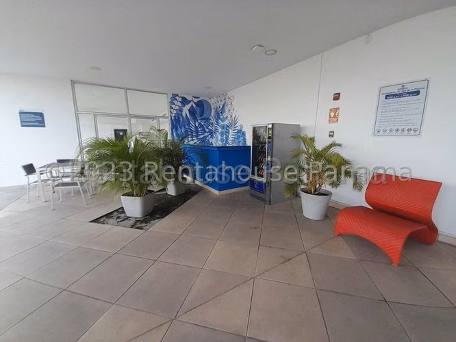 Venta de Apartamento en Vía España MPS26-8500