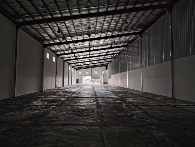 Venta de Ofibodega con Electricidad Trifasica