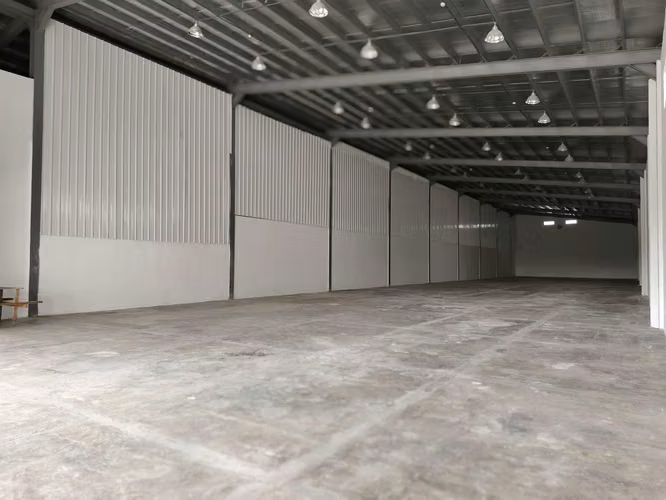 Venta de Ofibodega con Electricidad Trifasica