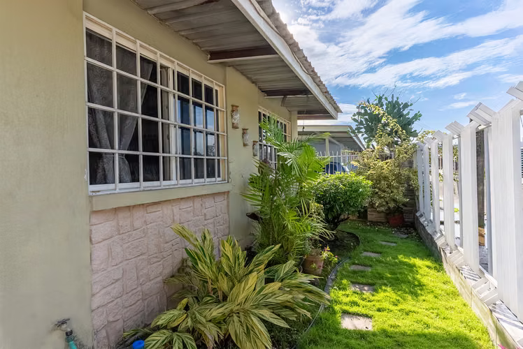 Casa 4 Recámaras en Campo Lindbergh con Ingresos Activos de Airbnb – Vive o Invierte - Imagen 2