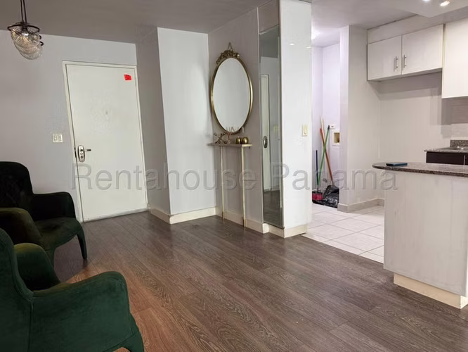 Apartamento en Venta en Condado del Rey. ABS