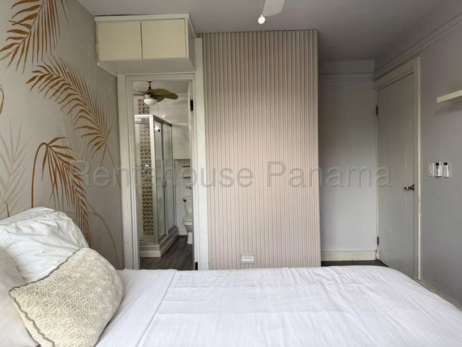 Apartamento en Venta en Condado del Rey. ABS