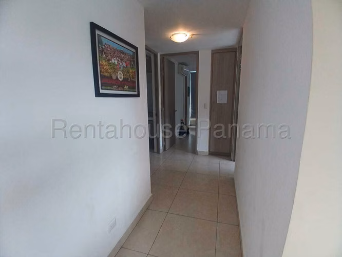 Se Alquila Apartamento en Clayton MDV26-8122