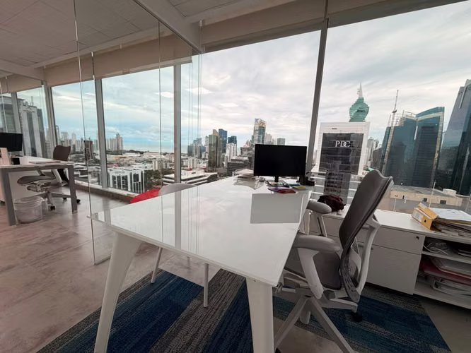 Venta de oficina en Obarrio – Sortis Business Tower