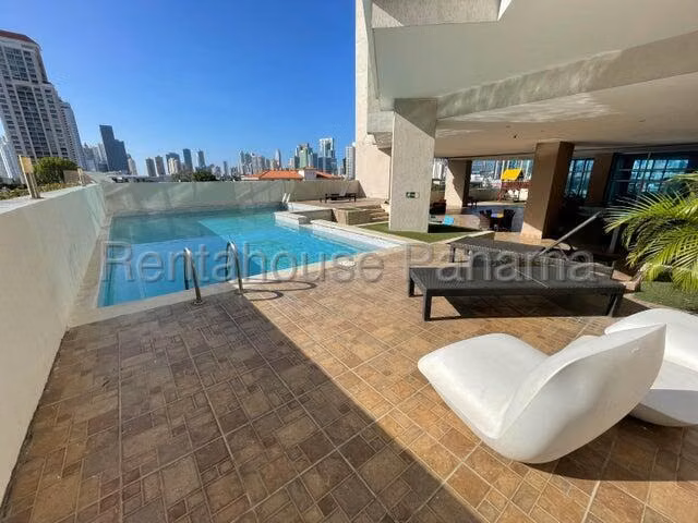Se Vende Apartamento en San Francisco YDU