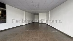 Alquiler de Local Comercial con 68m2 en Brisas del Golf PH Golf Park 26-8842SR
