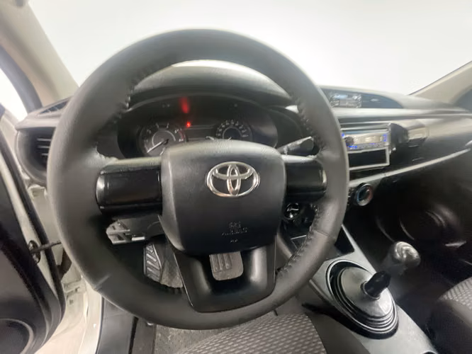 TOYOTA HILUX - 2025 - PPHX - Automarket - Imagen 6